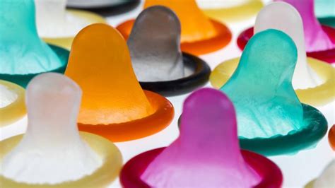 Blowjob ohne Kondom gegen Aufpreis Hure Himberg
